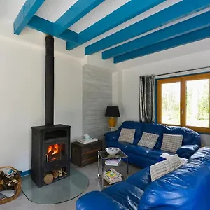 500m écrin De Verdure Sauna Au Bord Gr34 Hébergement de vacances